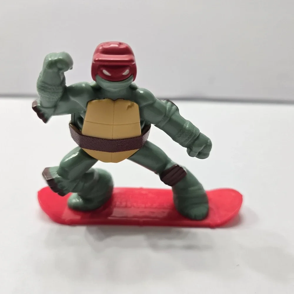 Teenage Mutant Ninja Turtles Action Figure‎ Skateboard 2013 McDonald's 3.5X3